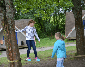 Slacklining im Move-It Camp