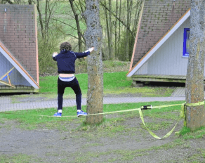 Sportcamps bei Stuttgart Slackline