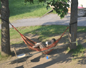 Sommer Brohltal Hängematte