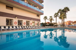 Pool im Hotel Calella Palace
